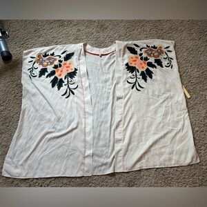 White and Tan Long kimono